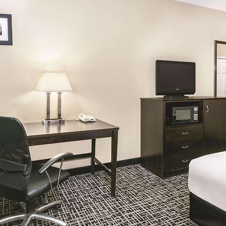 Готель La Quinta By Wyndham San Antonio The Dominion Екстер'єр фото
