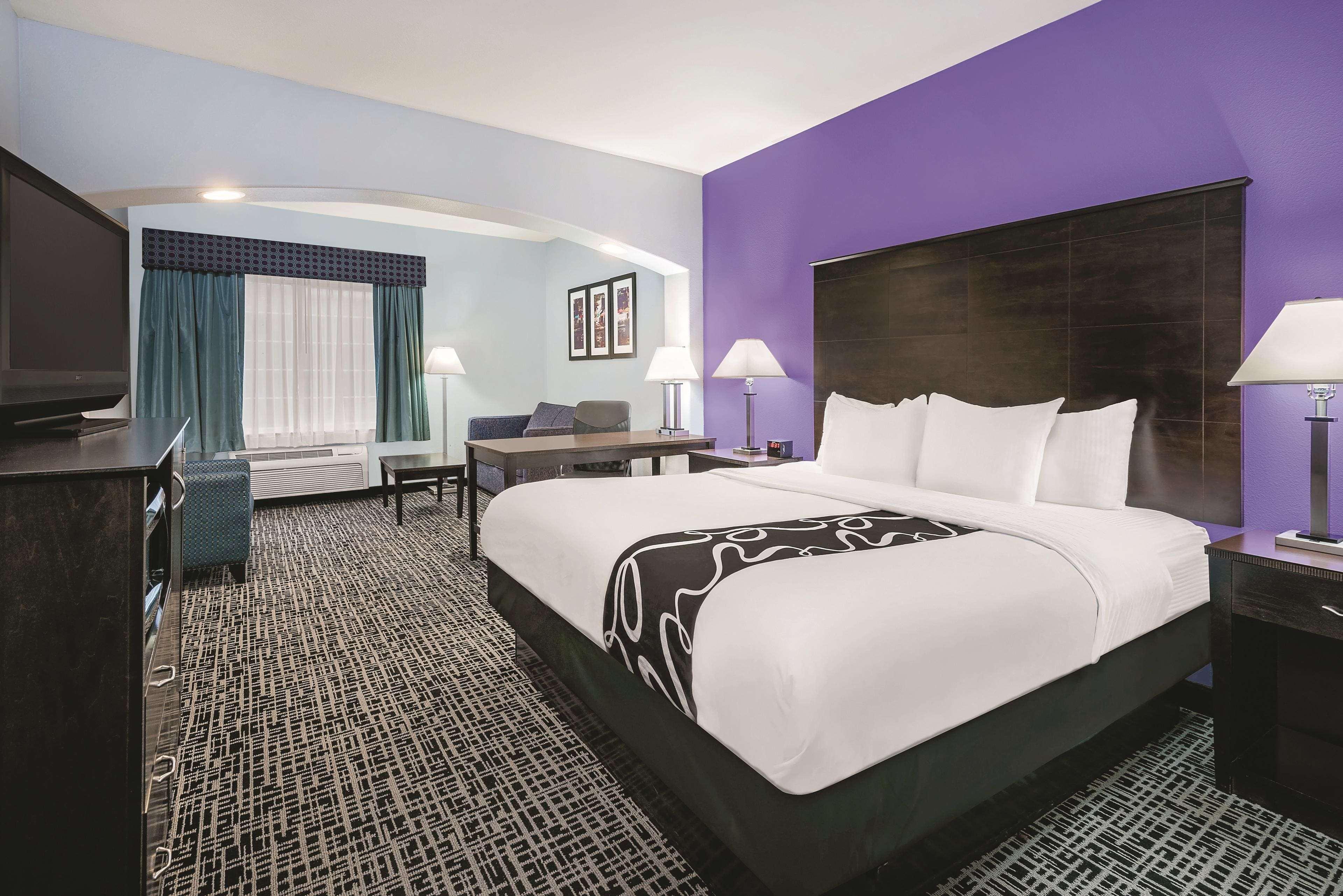 Готель La Quinta By Wyndham San Antonio The Dominion Екстер'єр фото